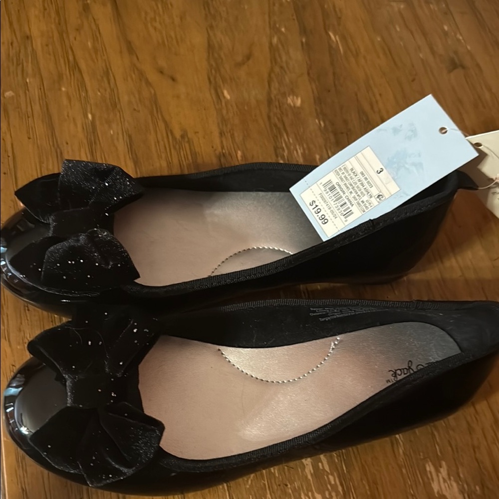 Cat & Jack Black Bow Flats